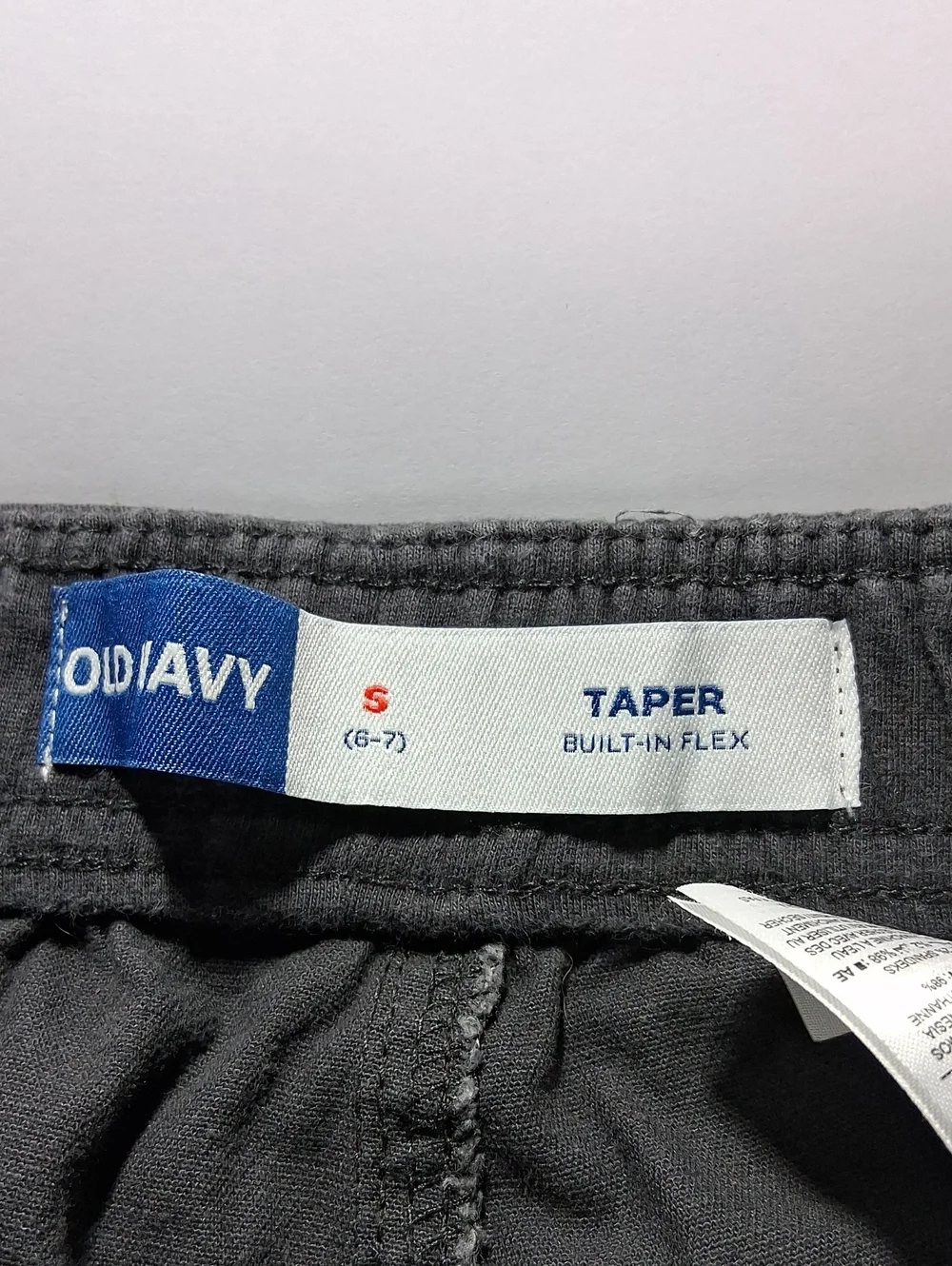 Boys Old Navy Khaki Pants Size Small (6/7) Taper Leg Dark Gray Button Fly Pocket